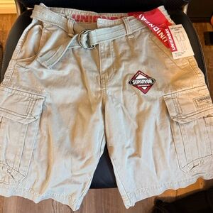 Unionbay Men's Tan Cargo Shorts -size 30